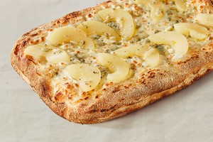 Римская с грушей