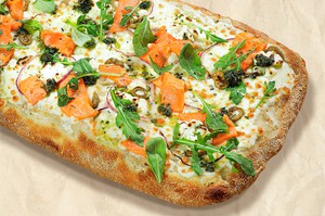 Римская с лососем и рукколой